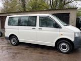 Volkswagen Zu verkaufen VW T5 1,9TDI 9 Sitzer - Volkswagen Golf aus 2003: TDI