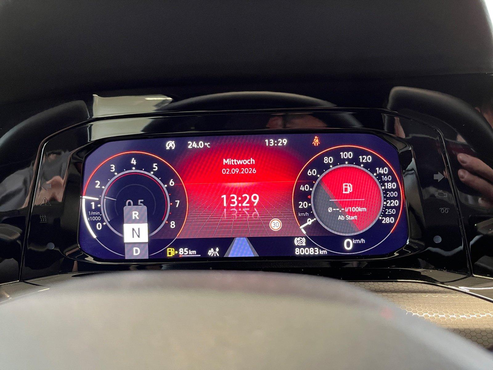 Volkswagen Golf VIII GTI 2.0TSI DSG ACC DynLicht AHK Kamera, миниатюра 12