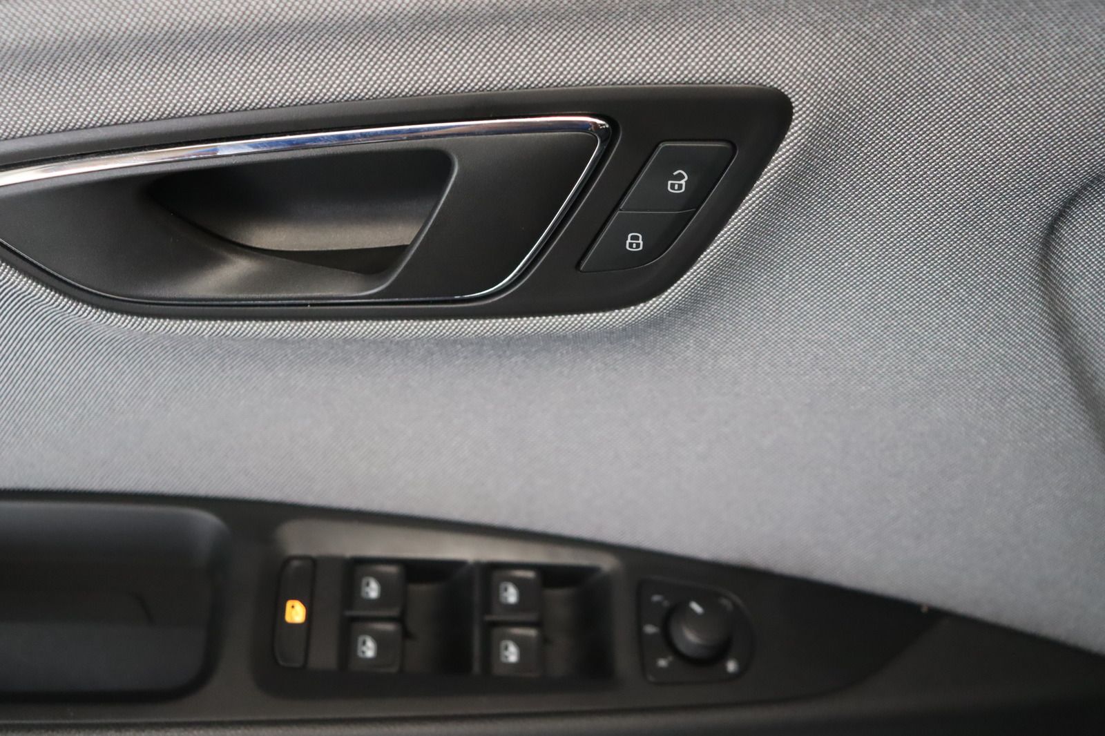 Fahrzeugabbildung SEAT Leon ST Stylance * Navi * Sitzhzg. * RFK