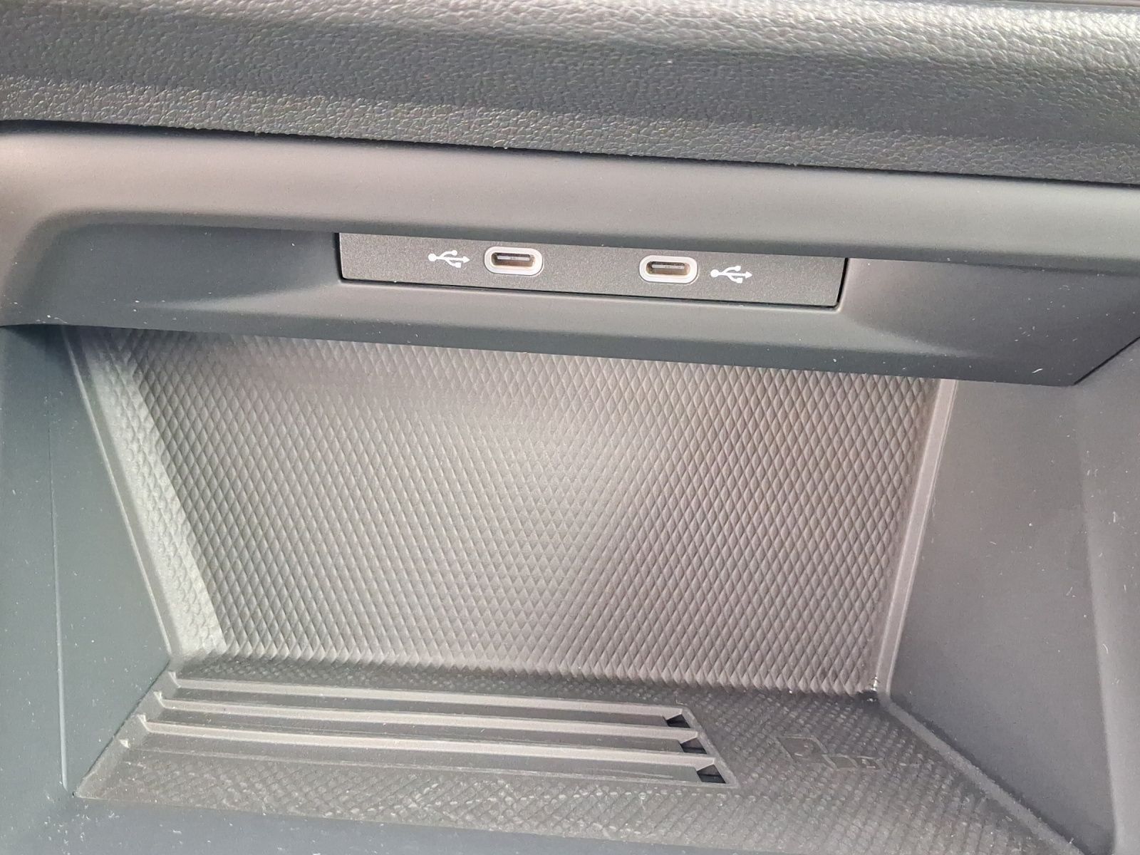 Volkswagen Golf - Bild 17