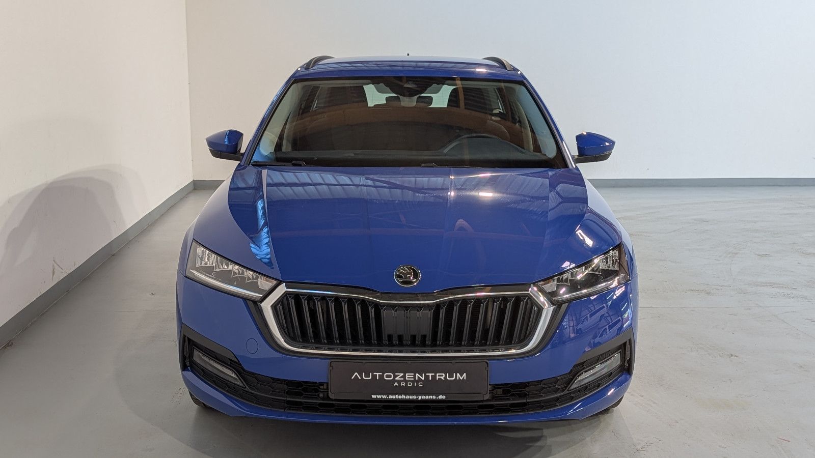 Skoda Octavia Ambition 1.4 TSI iV AID+KEY+LED+AHK imagem 2