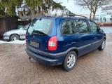 Opel Zafira 1.8 16V Elegance - Opel Zafira: Elegance