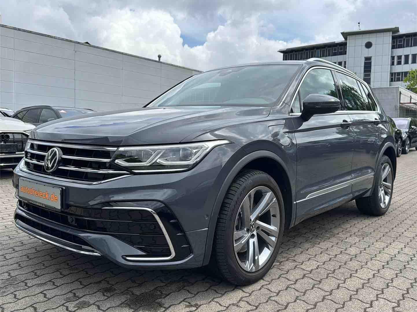 Volkswagen Tiguan R Line 1.4 eHybrid AHK PANO IQ.LIGHT KAM.