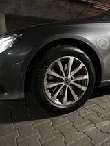 Mercedes-Benz E 250 AVANTGARDE Autom. AVANTGARDE - Mercedes-Benz E 250: Limousine