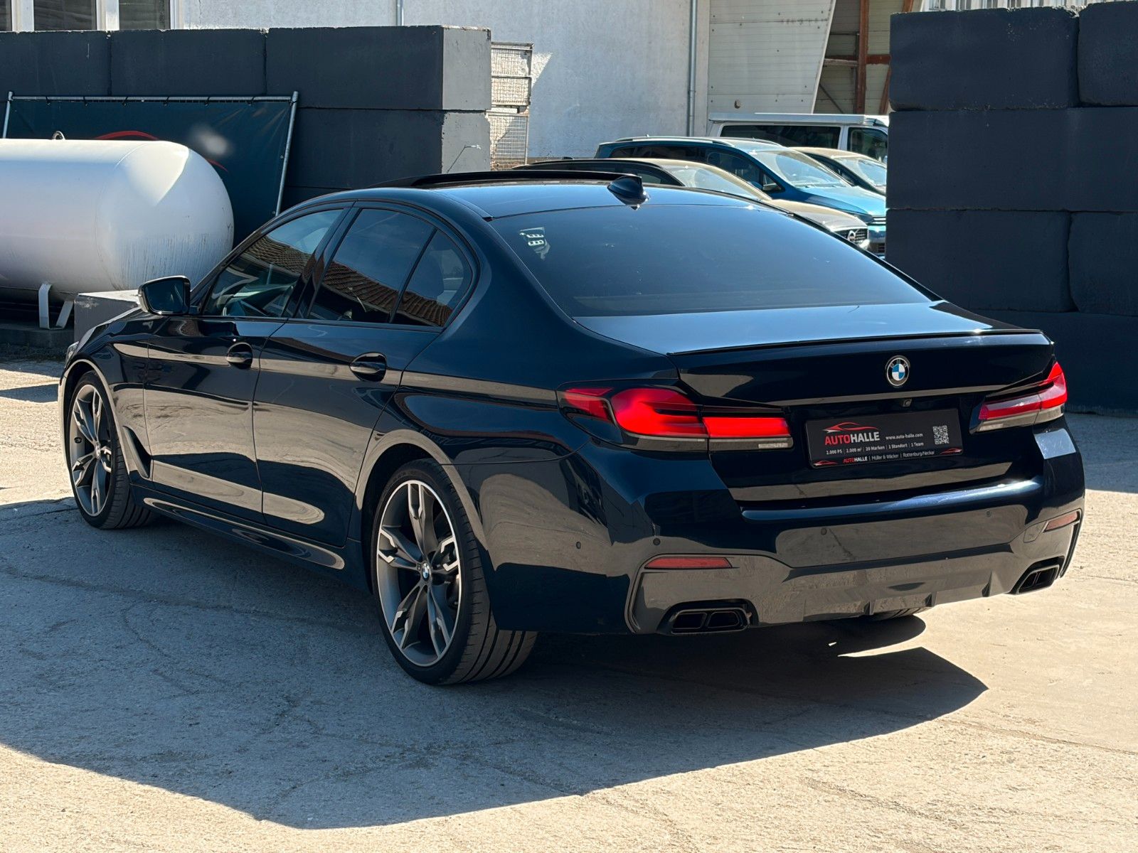 Fahrzeugabbildung BMW M550i xDr GSD Laser HuD 360° DAProf SBL H&K AHK