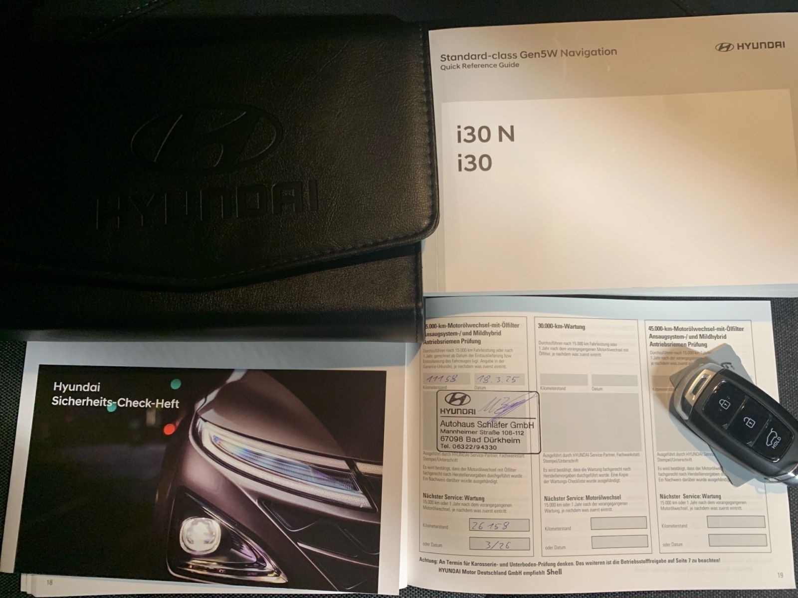 Fahrzeugabbildung Hyundai i30 Kombi 1.5 T-GDI 7-DCT Trend Mild-Hybrid Navi