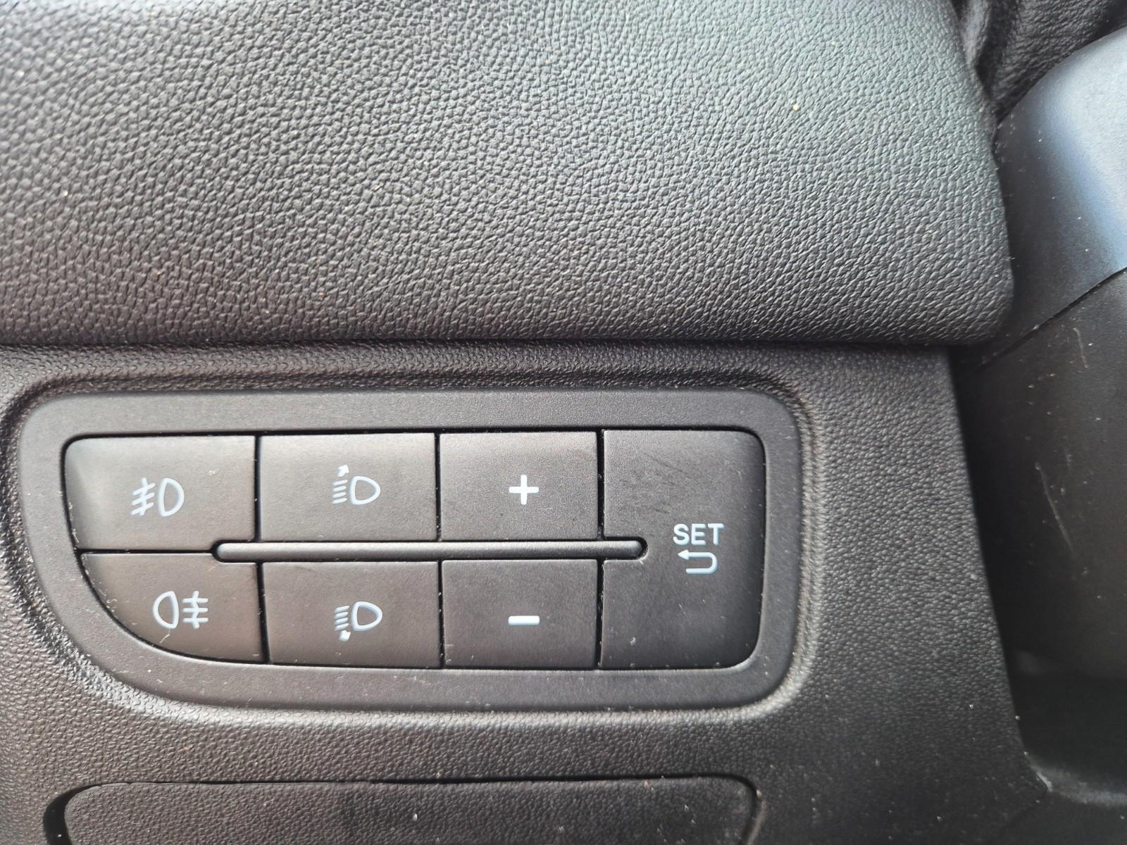 Fiat Punto 1.2 Lounge,Navi,Klimaaut,TÜV neu