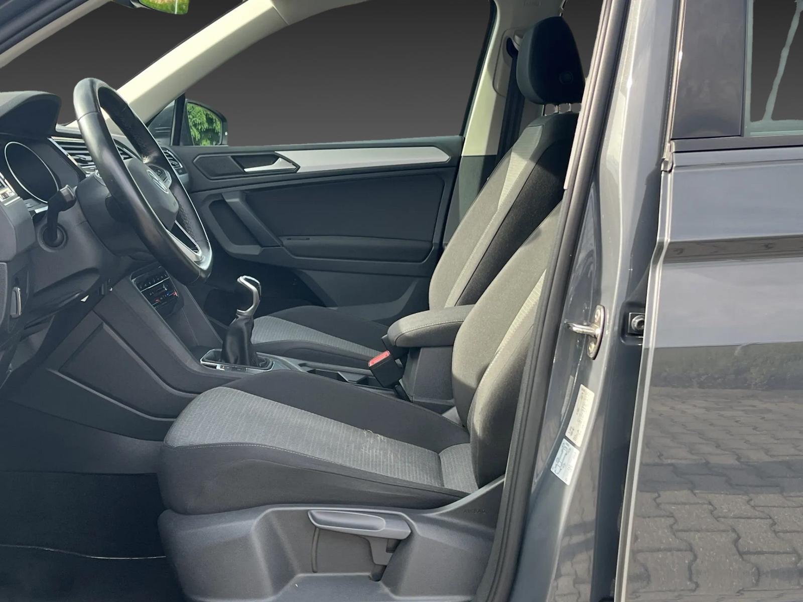 Volkswagen Tiguan 1,5 TSI Edition 17" Alu AHK Navi ACC, миниатюра 9