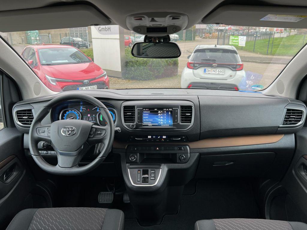 Toyota Proace Electric (75 kWh) L1 (8-Si.) Verso Team D