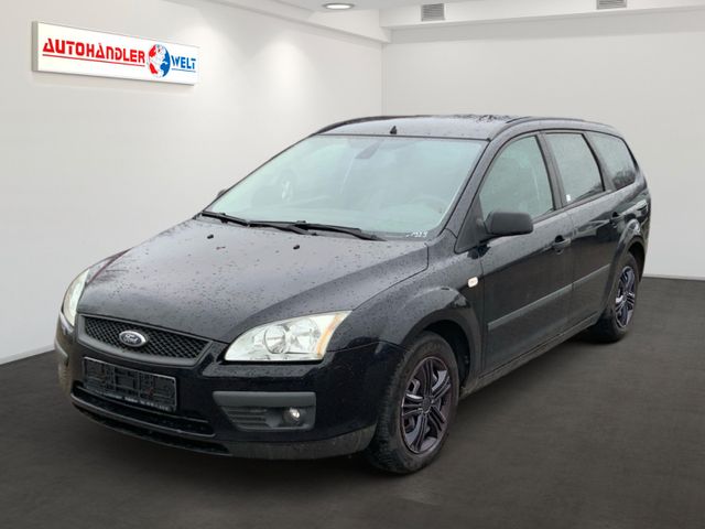 Ford Focus Kombi 1.6 Klimaanlage AHK