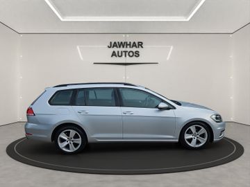 Volkswagen Golf - 5