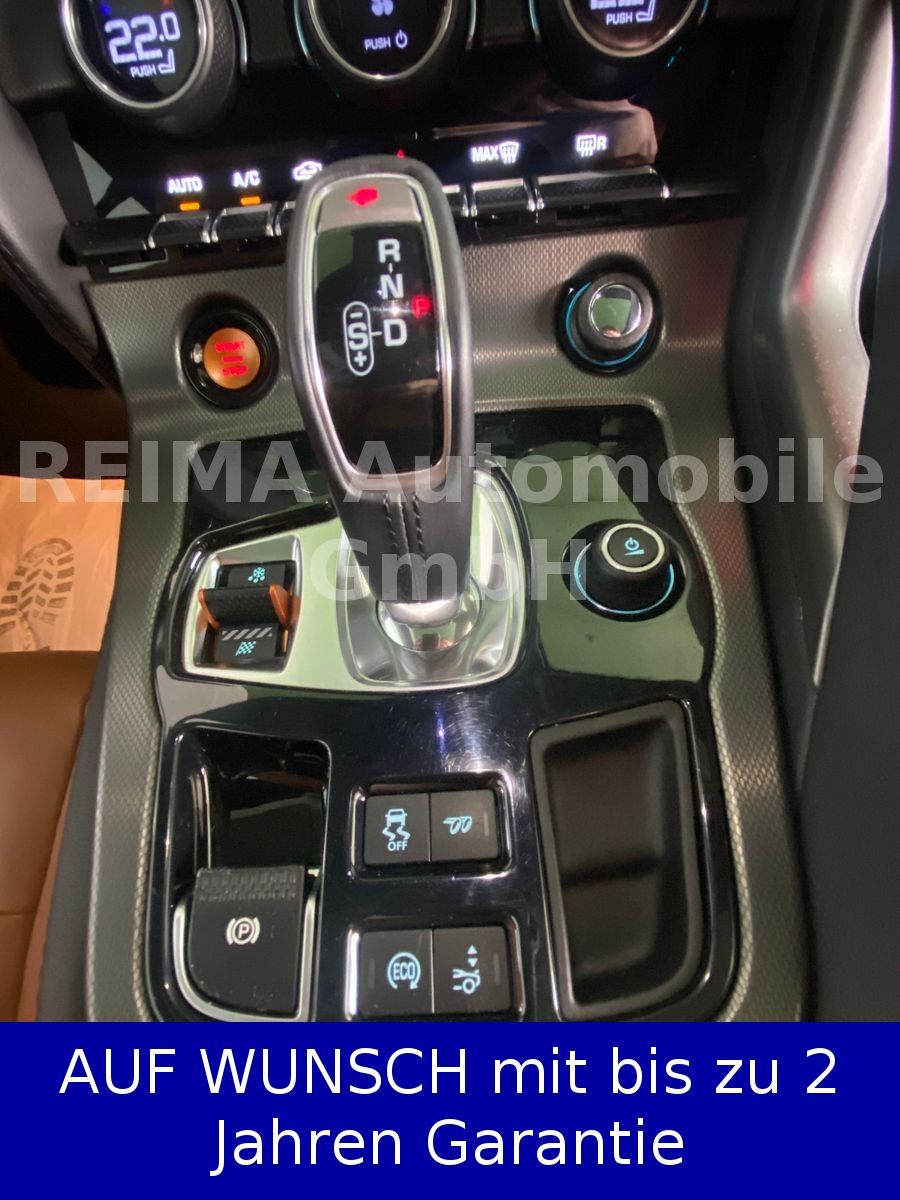 Fahrzeugabbildung Jaguar F-TYPE 3,0 V 6 Coupe  , Sport-Klappenauspuff