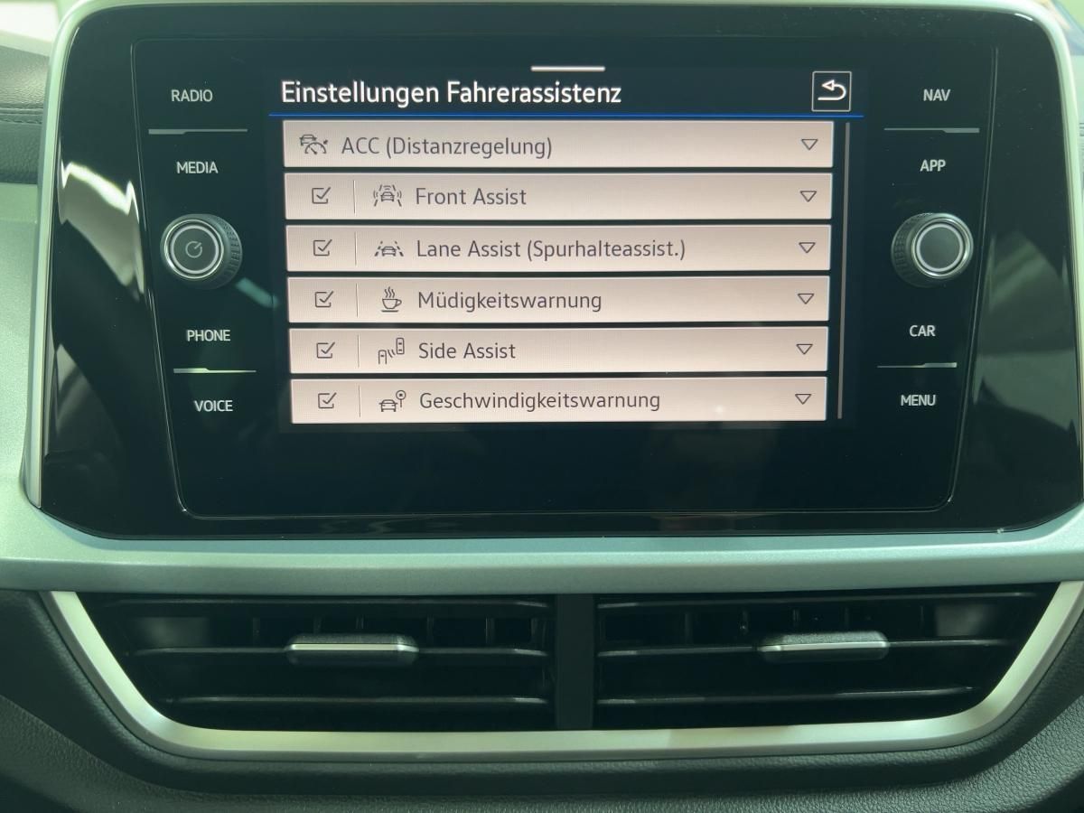 Volkswagen T-Roc - Bild 12