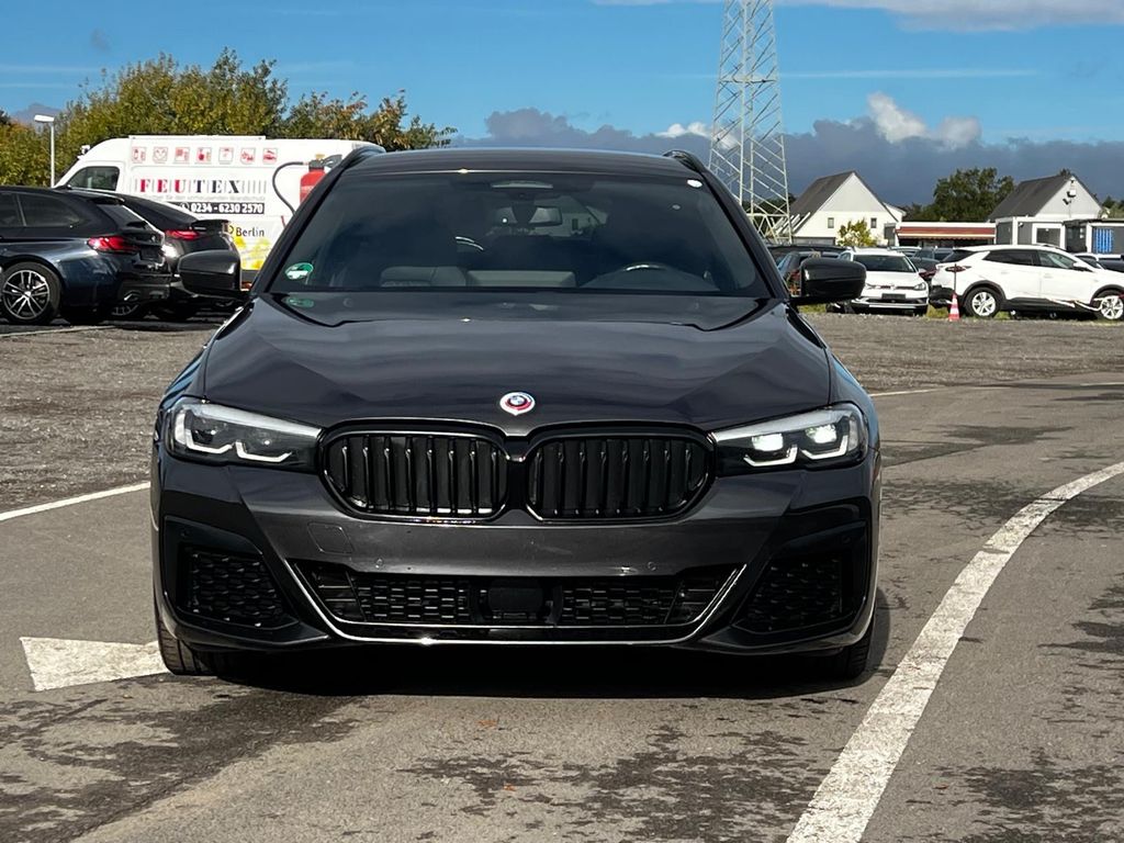 Image of BMW 520