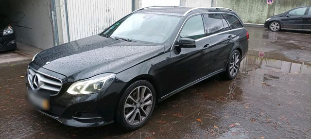 Mercedes-Benz Mercedes Benz E-Klasse Kombi 220 CDi Bluet...