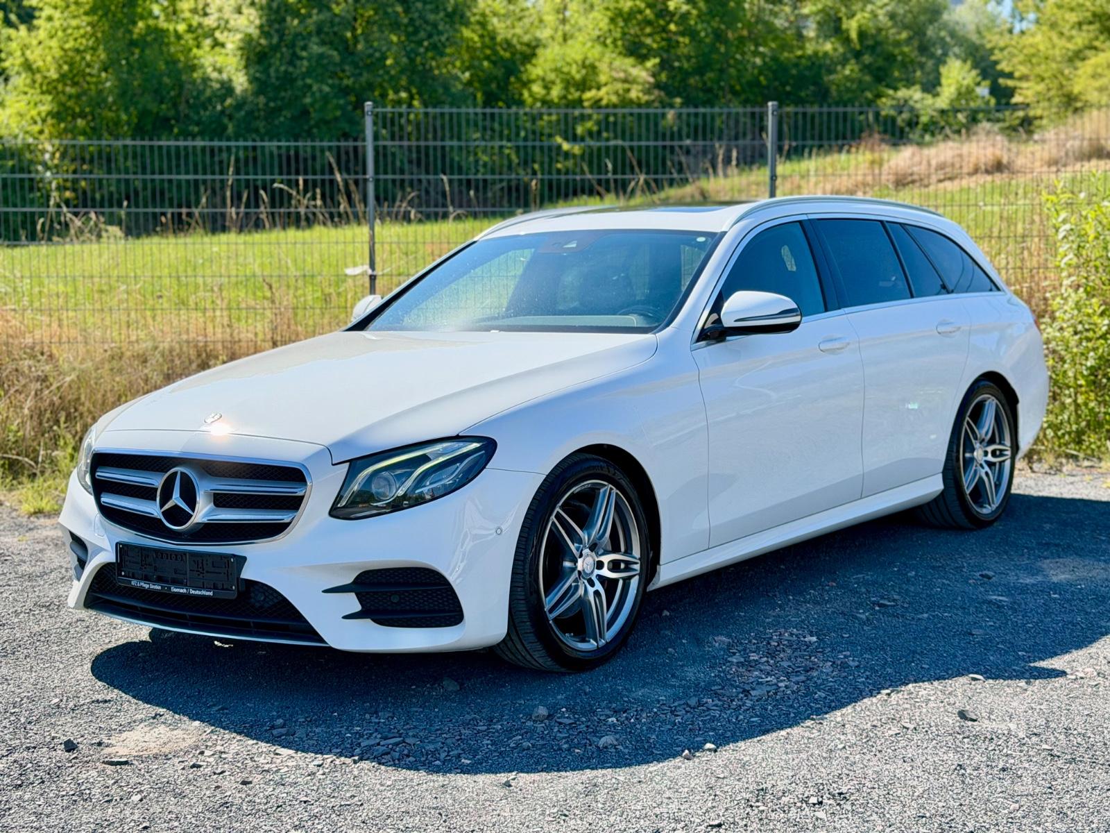 Mercedes-Benz E220d*AMG Line*LED*Navi*Burmester*