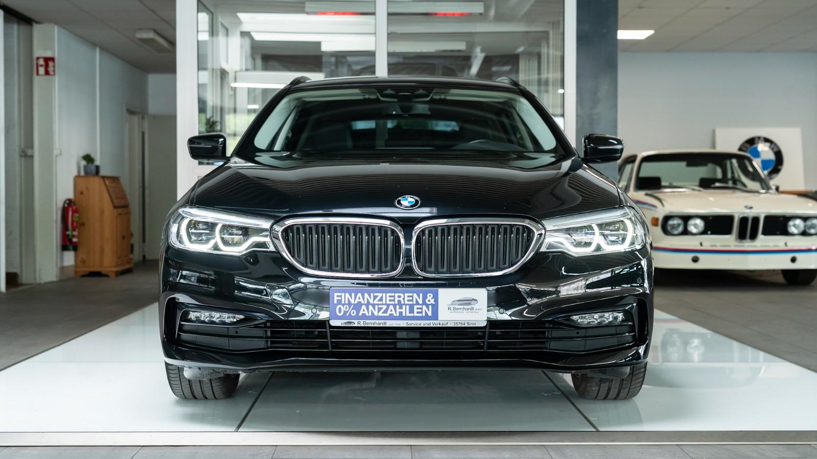 BMW 520i SportLine AnHängKup AdapLED Navi HiFI uvm.