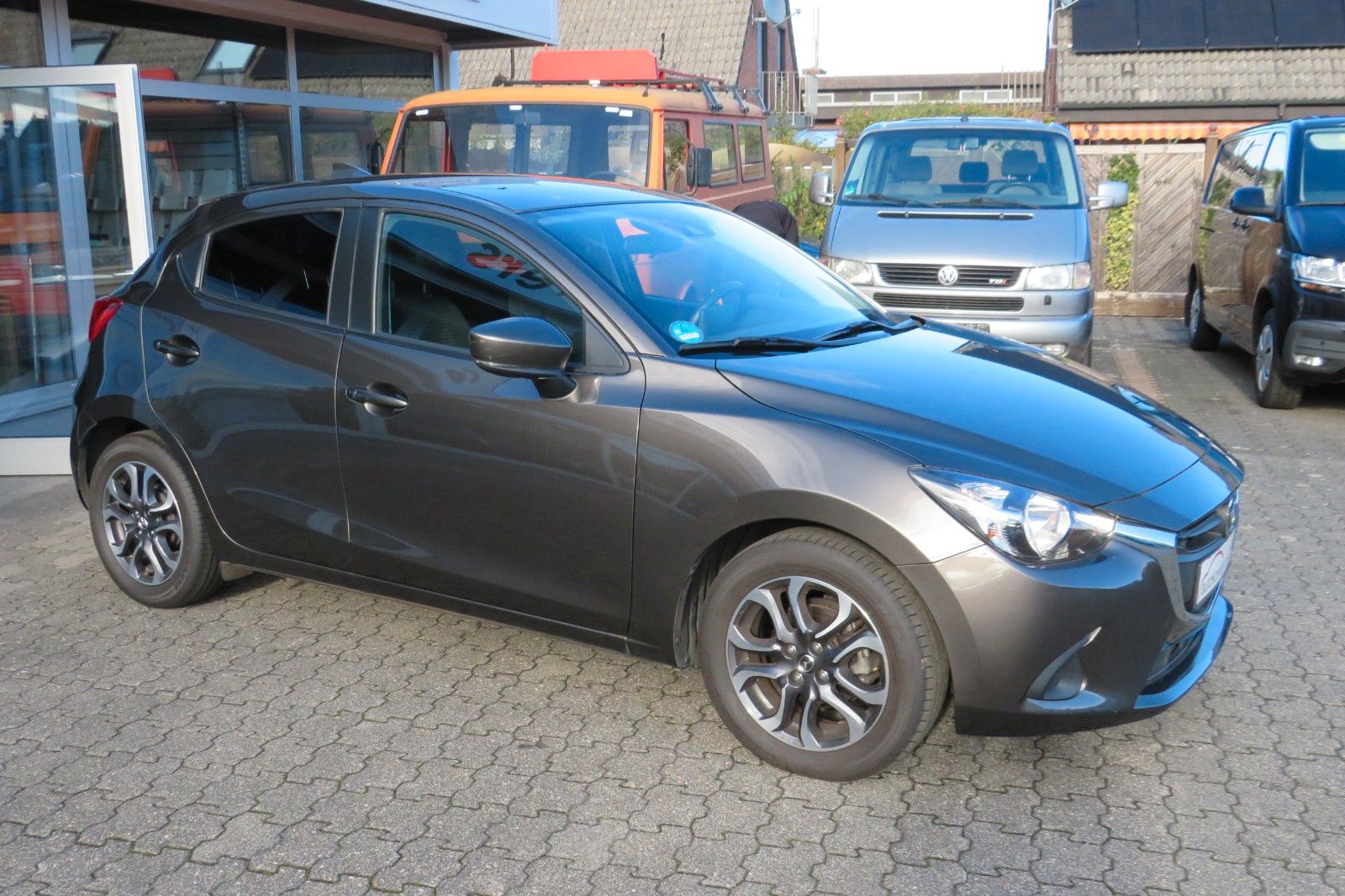 Fahrzeugabbildung Mazda KIZOKU KLIMA TELVOR PDC ALU SITZHEIZUNG u.v.m.