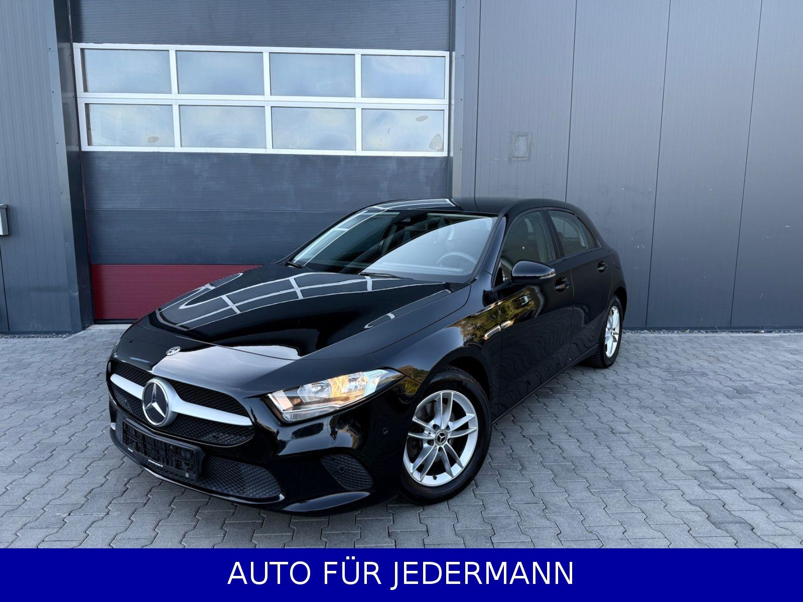 Mercedes-Benz A 180d *Navi*SHZ*2. Hand*MB-Service*