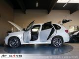 BMW X5 M50 360° H&K Leder AHK HUD Soft-C - BMW X5 M50 aus 2015