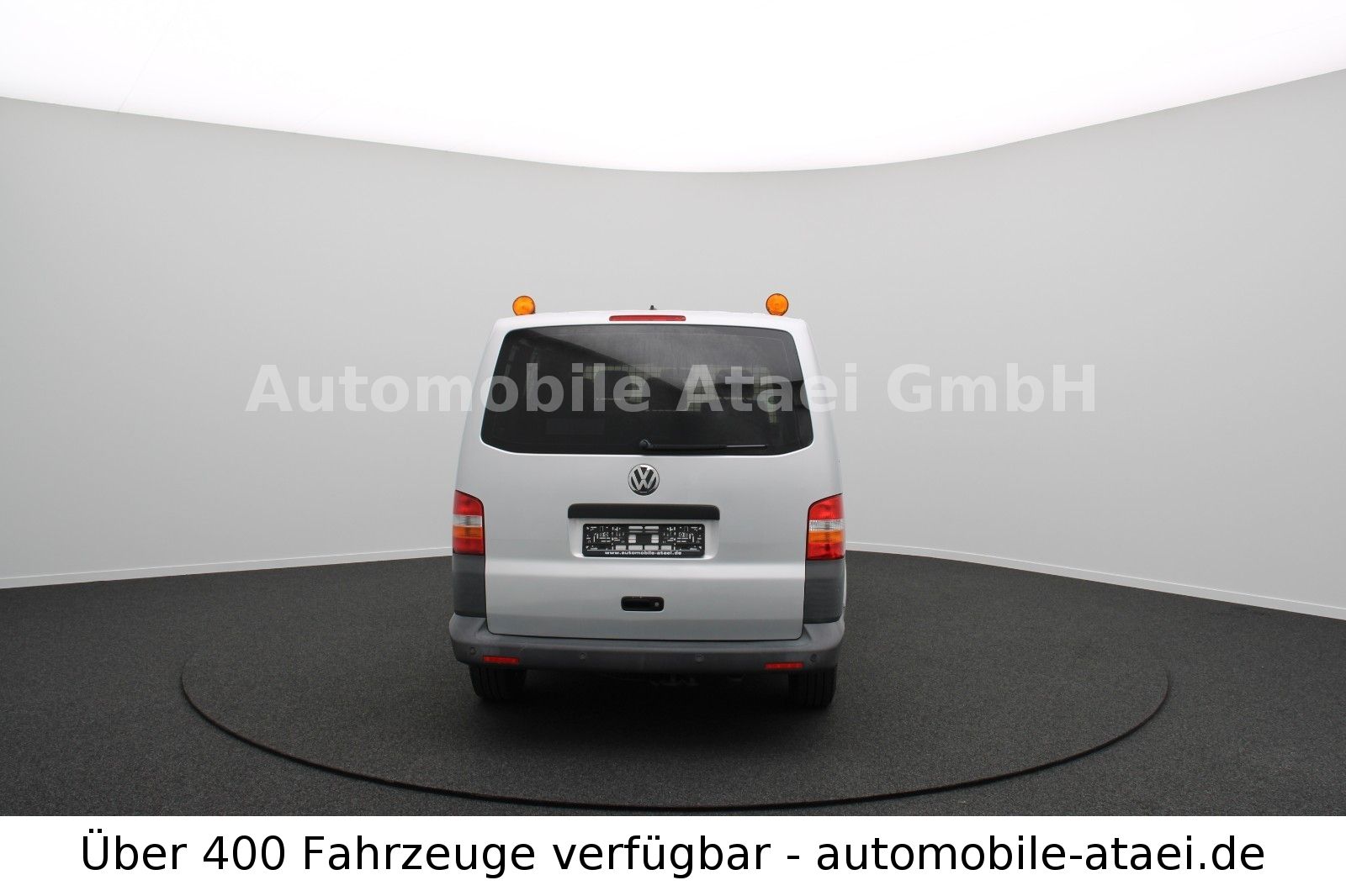 Fahrzeugabbildung Volkswagen T5 Transporter TDI Kombi *Behörde/Camper* (1263)