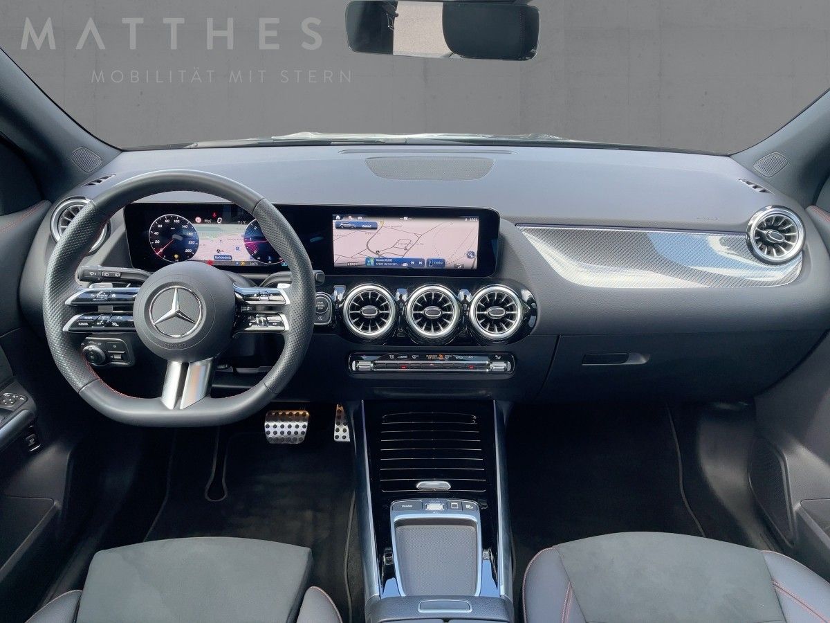 Fahrzeugabbildung Mercedes-Benz GLA 200 d AMG/Night/Pano/Kamera/AHK
