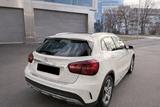 Mercedes-Benz GLA 200 AMG Line - Panorama - Garantie - Mercedes-Benz GLA 200 Gebrauchtwagen in Stuttgart