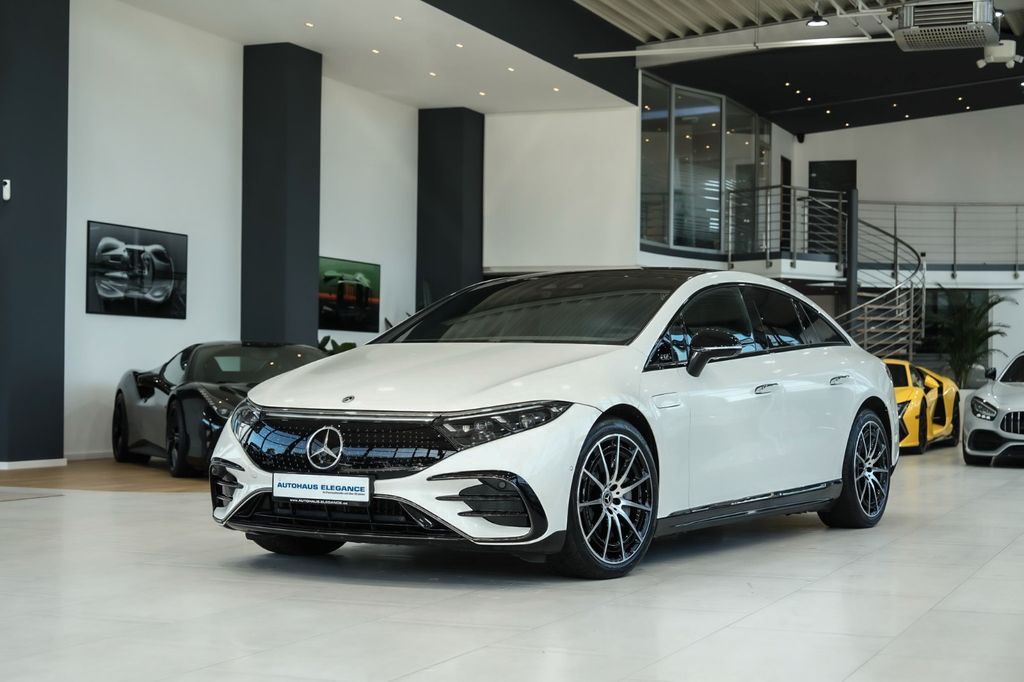 Image of Mercedes-Benz EQS