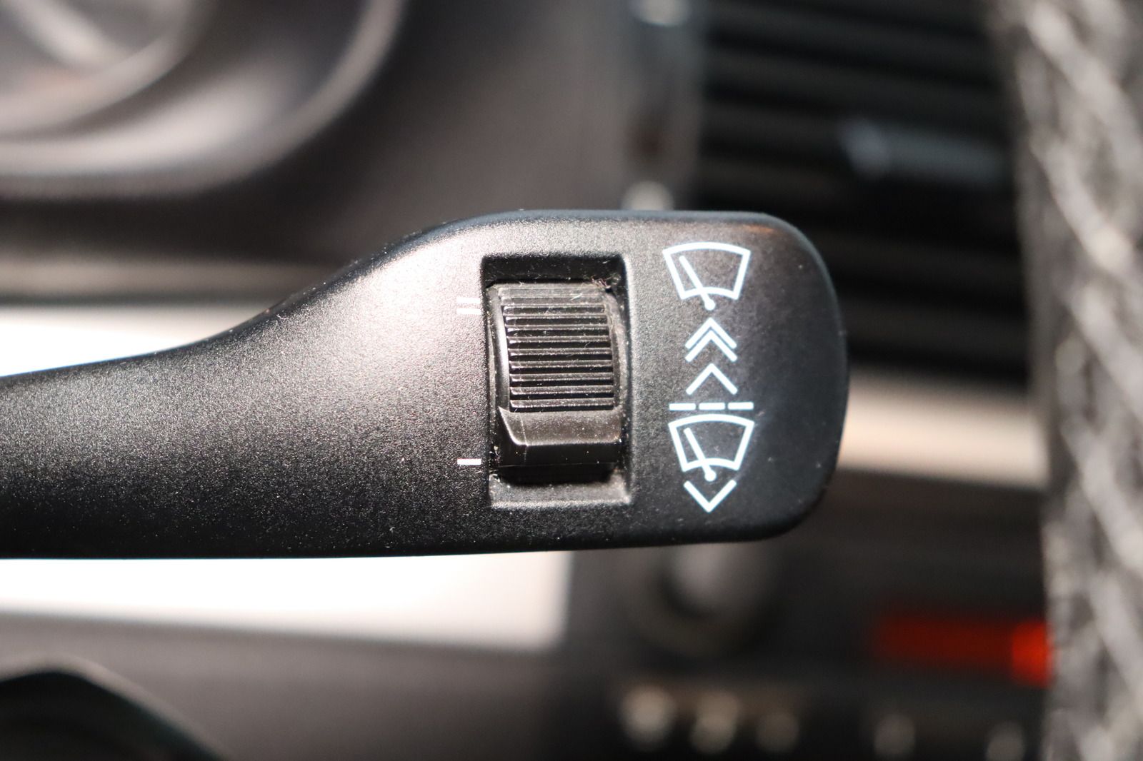 Fahrzeugabbildung BMW 320 i * Xenon * Leder * Sitzhzg. PDC