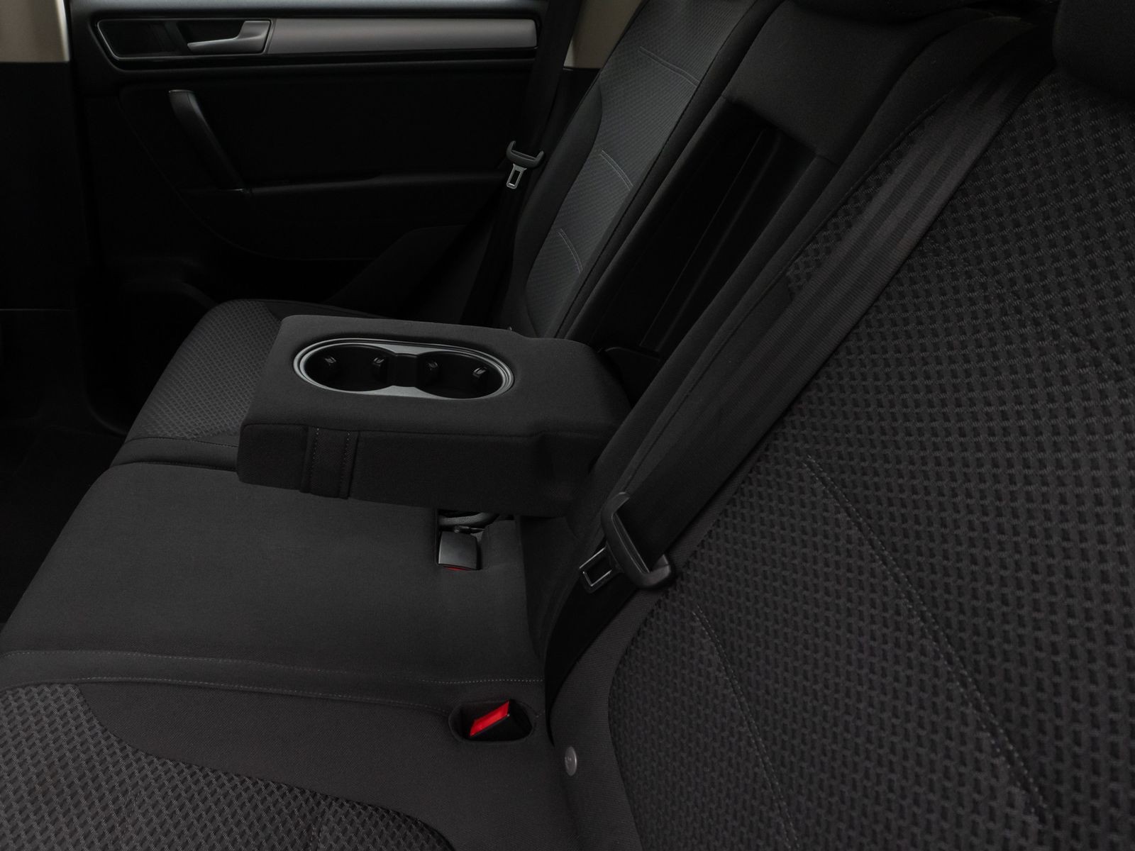 Fahrzeugabbildung Volkswagen Touareg 3.0 TDI V6 Terrain Tech 4Mot PDC BiXenon