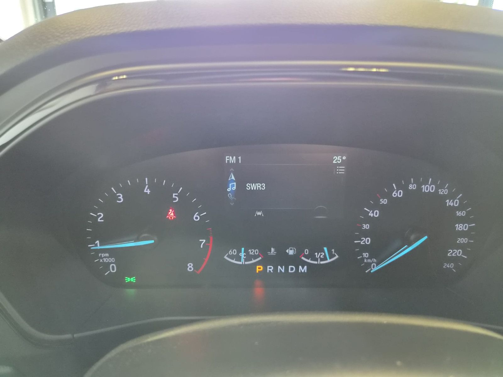 Fahrzeugabbildung Ford Focus Lim. ST-Line / NAVI / KAMERA /1. Hand