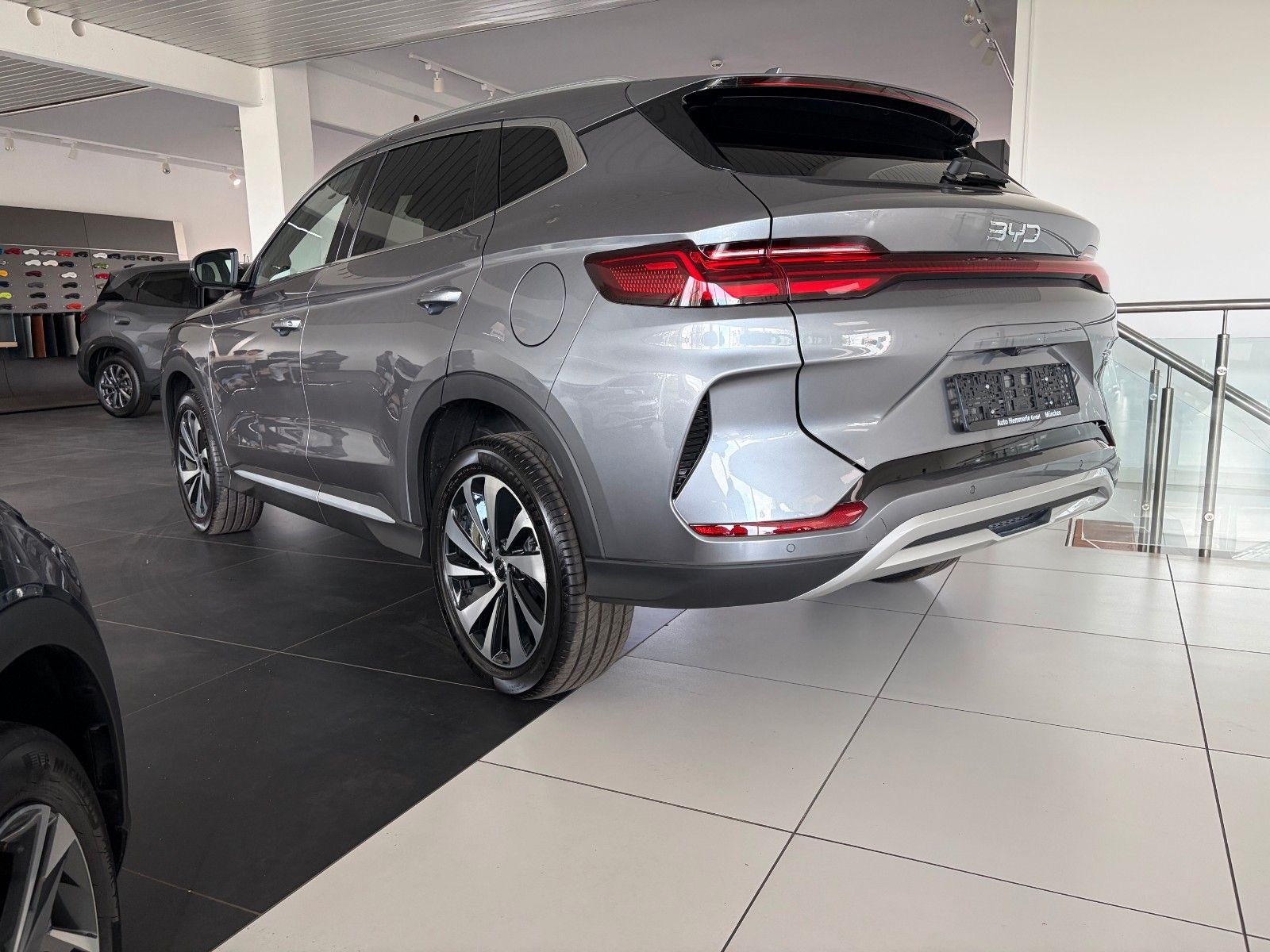 BYD SEAL U