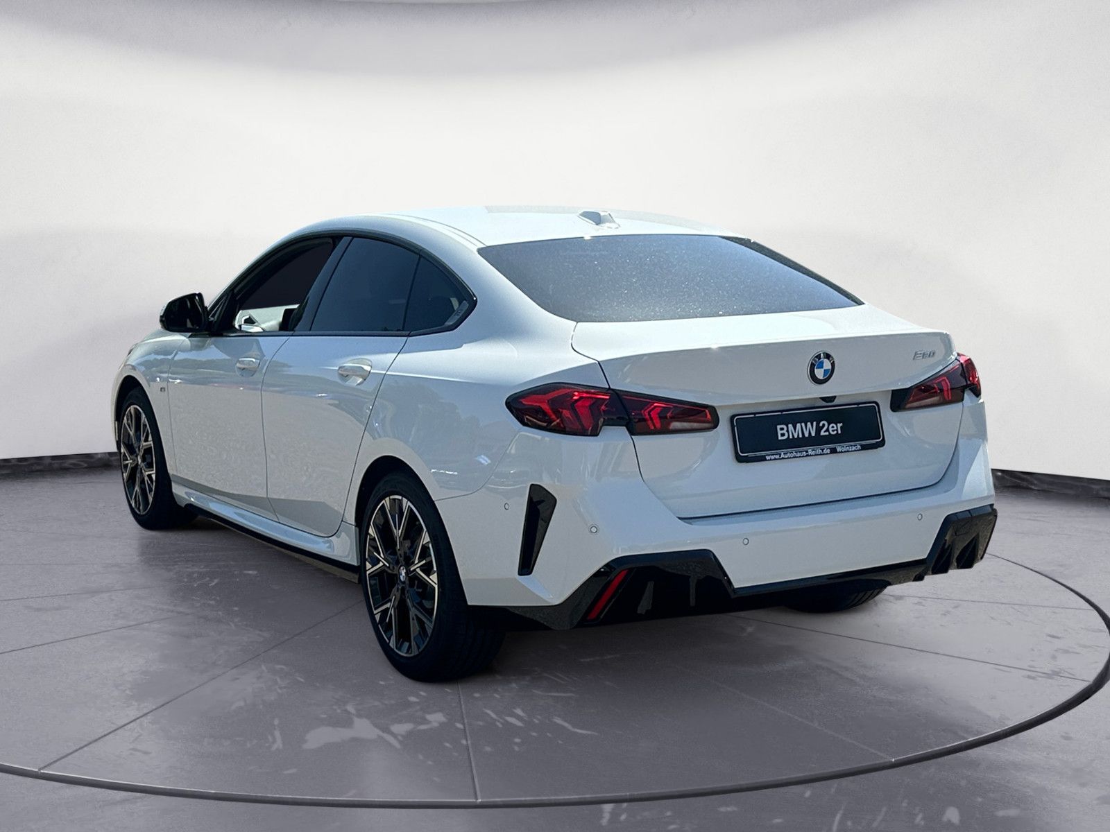 BMW 220 Gran Coupé - Bild 4