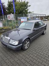 Mercedes-Benz E 220  W124 Sport Line - Mercedes-Benz 220: W124