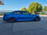 BMW M5 M5 - BMW M5 mit Benzin-Antrieb: Leder, Navigationssystem