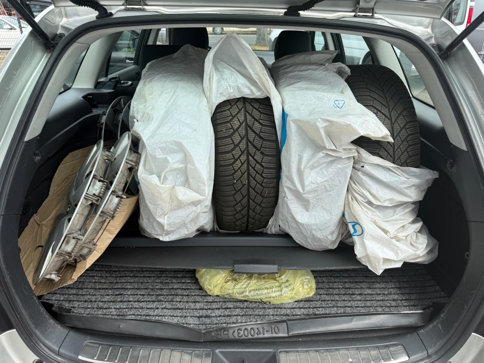 Toyota Avensis 2007 — photo 14
