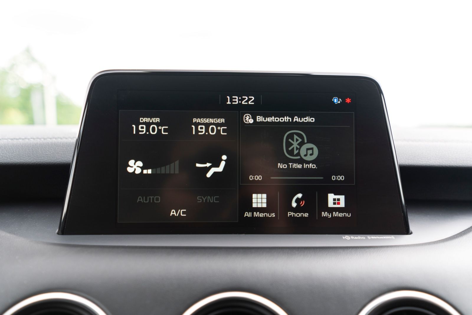 Fahrzeugabbildung Kia Stinger 3.3 T-GDI AWD GT HUD ACC 360° CARPLAY