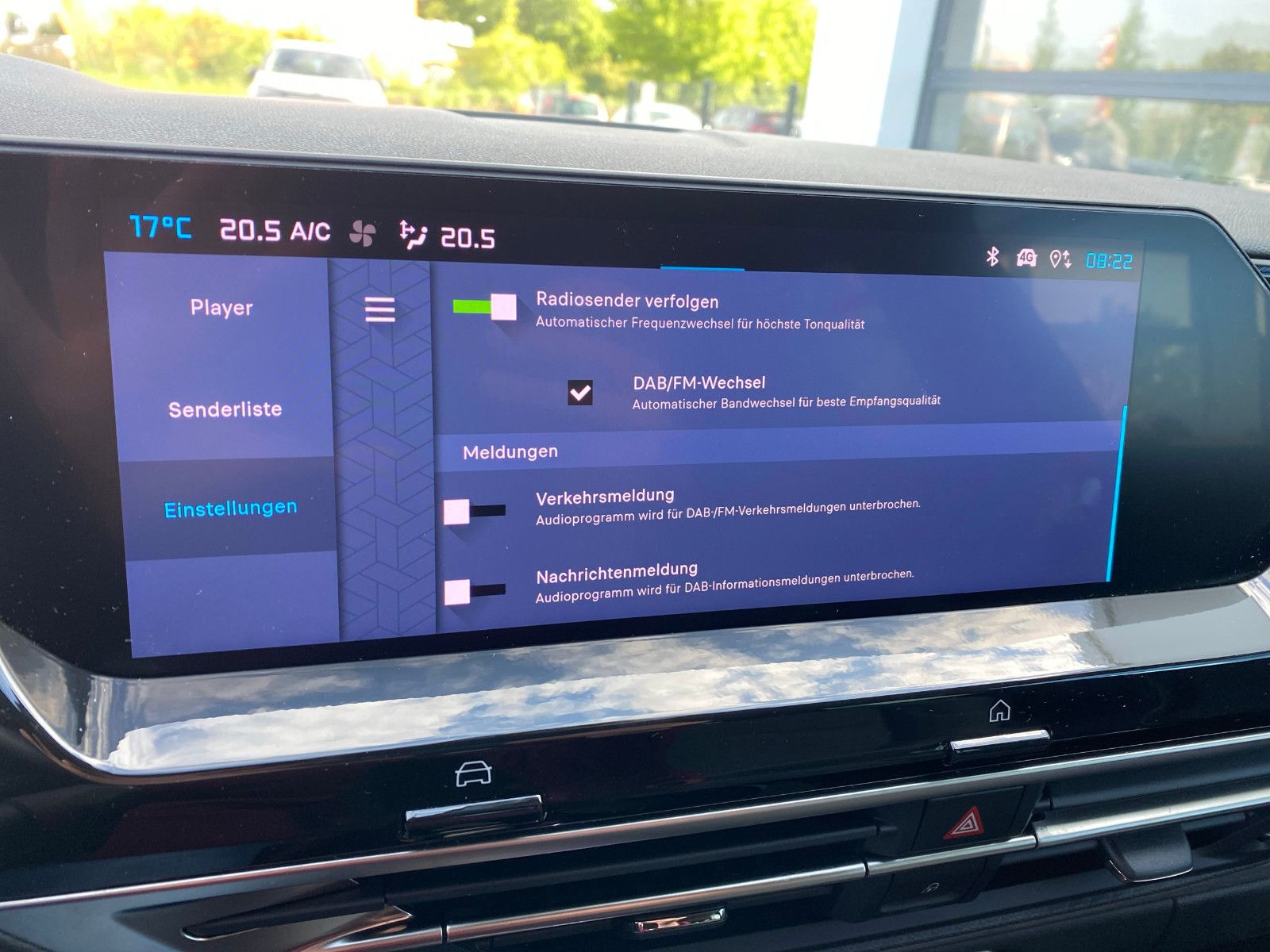 Fahrzeugabbildung Citroën C5 X 130 Automatik FEEL PACK *ACC*Navi*19Zoll*