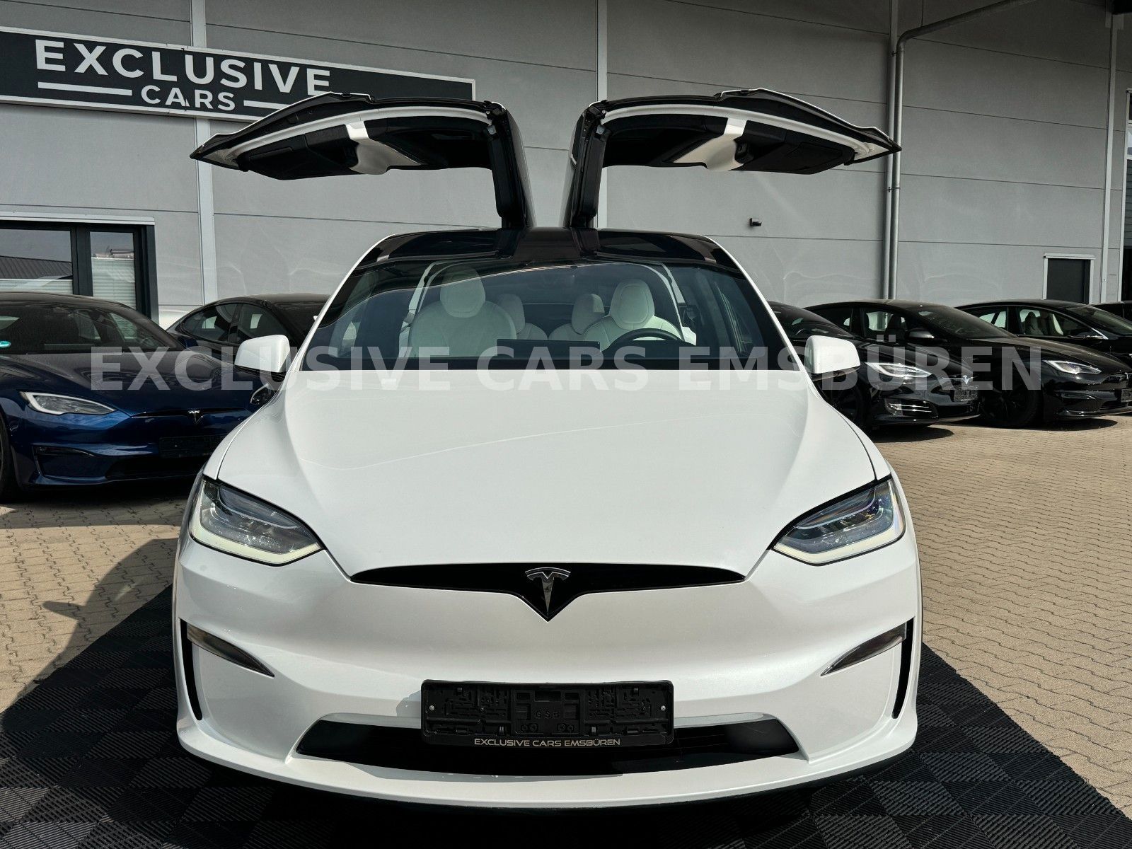 Tesla MODEL X PLAID | AI HARDWARE 4| 6 SEATER imagem 2
