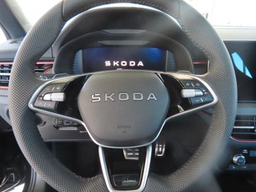 Fotografie 19 des Skoda Kamiq Monte Carlo 1.5 AHK NAVI PANO ACC KAMERA