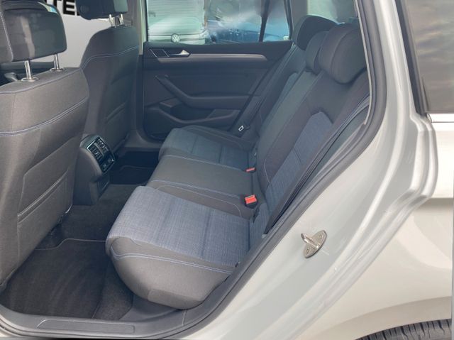 VW Passat Variant (Bild 10 von(15)