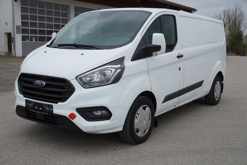 Image of Ford Transit Custom