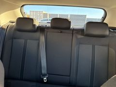 VW T-Roc Limited 1.5DSG AHK LED ACC  8Fach