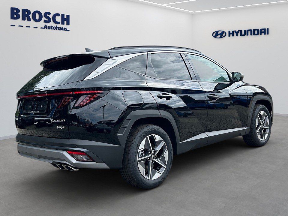 Fahrzeugabbildung Hyundai TUCSON PLUG-IN MY25 1.6T 6AT 4WD TREND MATRIX-P+