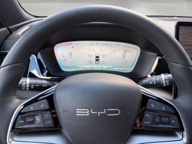 BYD SEAL U