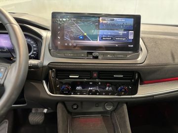 Fotografie des Nissan Qashqai 1.5 VC-T e-Power Tekna+