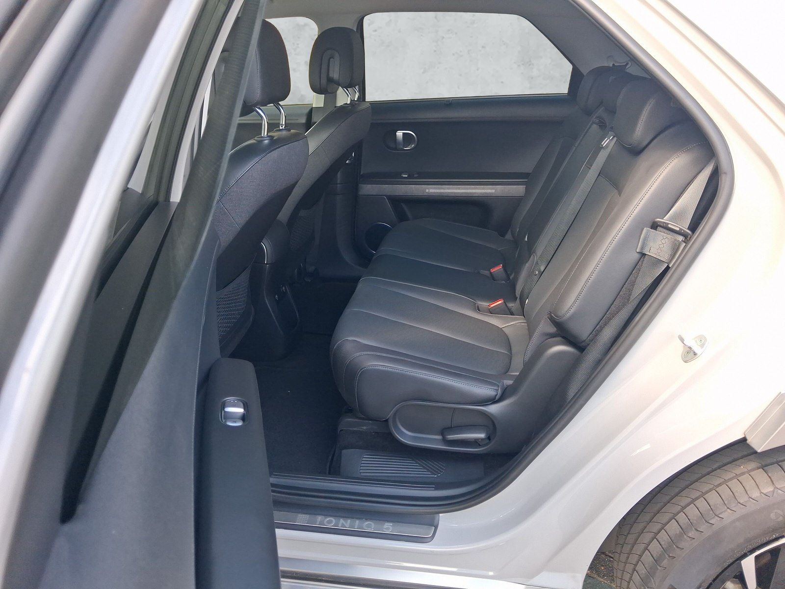 Hyundai IONIQ 5 `Uniq`AWD - Garantie 07/2030 foto 12