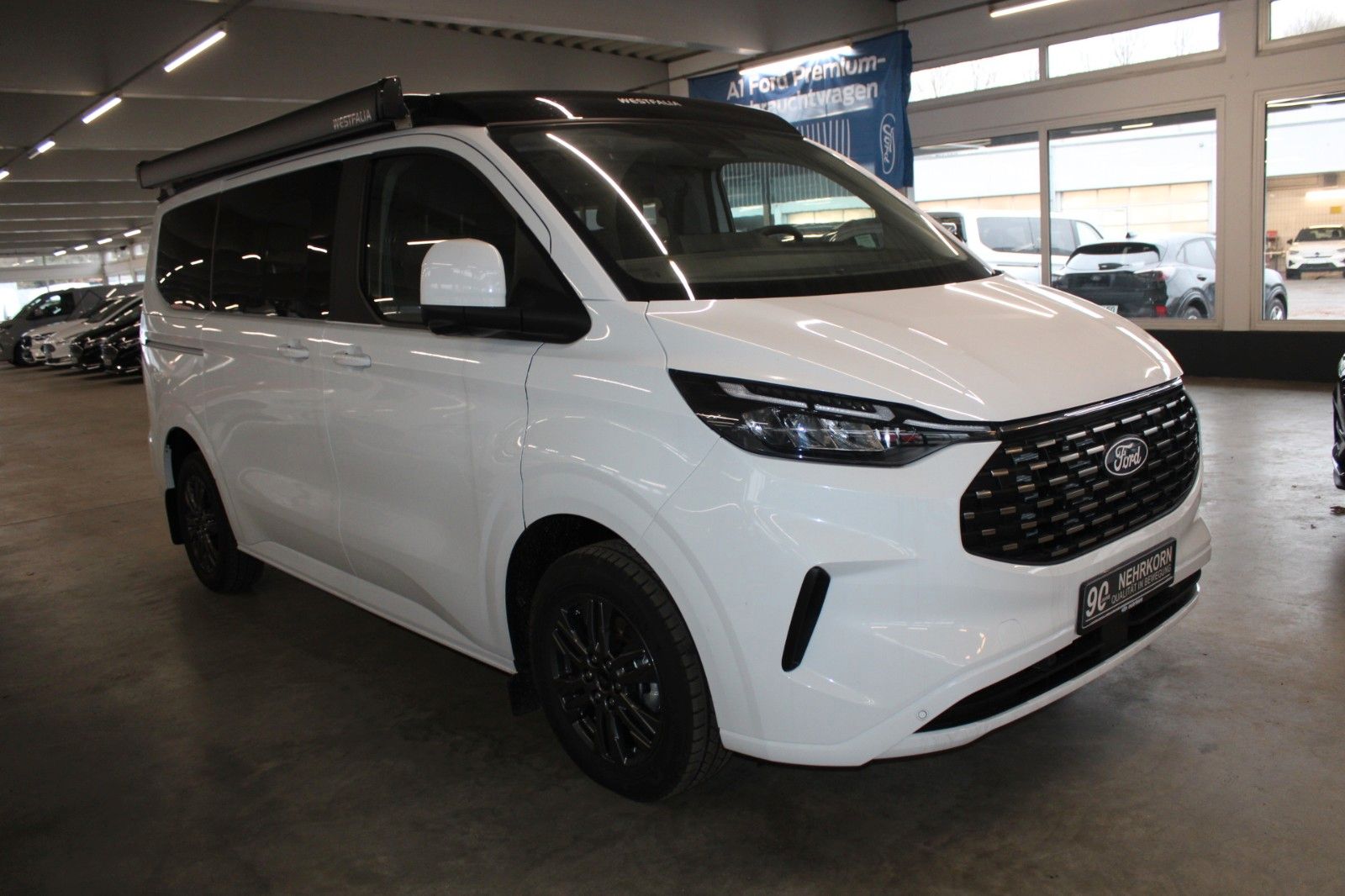 Fahrzeugabbildung Ford NUGGET L1 Titanium MARKISE + Aufstelldach SOFORT