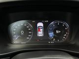 Volvo XC 40 Momentum 2WD LED LEDER KAMERA - Volvo: 2.4