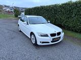 BMW 318 3 Limousine 318d Schiebedach, Scheckheft - BMW 318 aus 2011: 318d